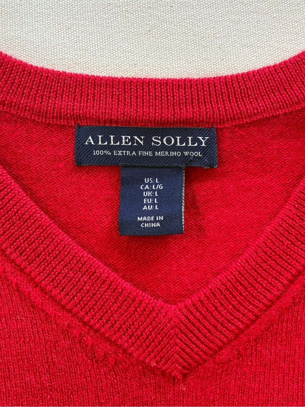 Allen Solly 100% Extra Fine Merino Wool Ref V-Neck Sweater L